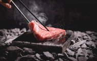 Bò Wagyu – Một Tác Phẩm Ẩm Thực: Lý Do Tại Sao Hương Vị Của Nó Khó Quên